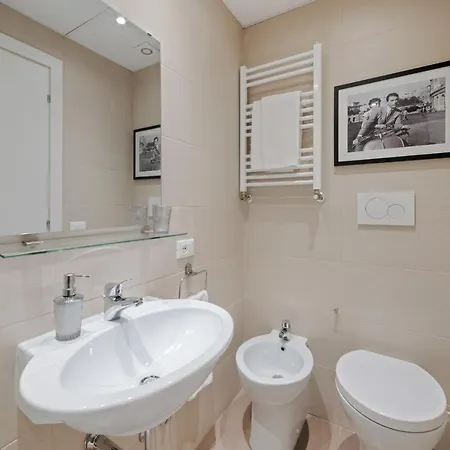 Apartment Stylish Studio Flat 10min From The Colosseum *